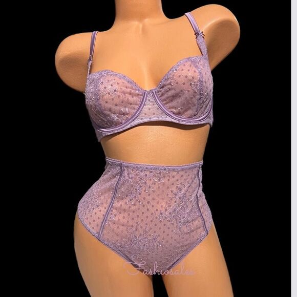 Victoria’s Secret Dream Angels Set dot Mesh Unlined Balconett Bra & Thong - Picture 5 of 10